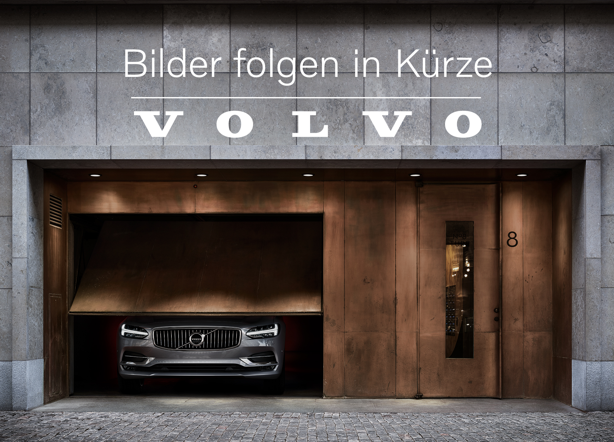 Volvo  2.0 B5 MH Diesel R-Design AWD